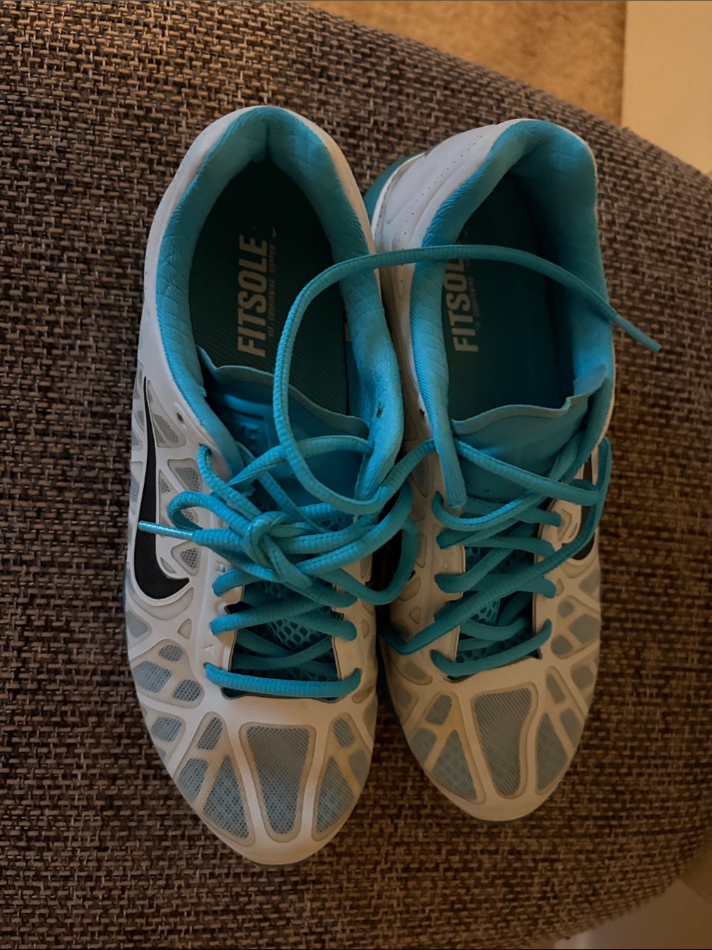 Nike White and Teal Women’s 2011 Air Max Running Shoes